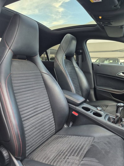 Mercedes-Benz CLA 200 CDI Premium (10)