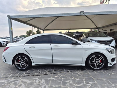 Mercedes-Benz CLA 200 CDI Premium (5)
