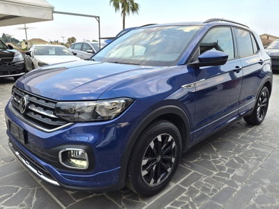 Volkswagen T-Cross 1.0 TSI 110 CV Sport usata