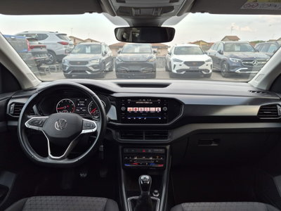 Volkswagen T-Cross 1.0 TSI 110 CV Sport (10)