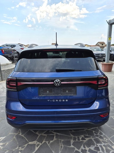 Volkswagen T-Cross 1.0 TSI 110 CV Sport (7)