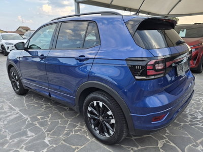 Volkswagen T-Cross 1.0 TSI 110 CV Sport (8)