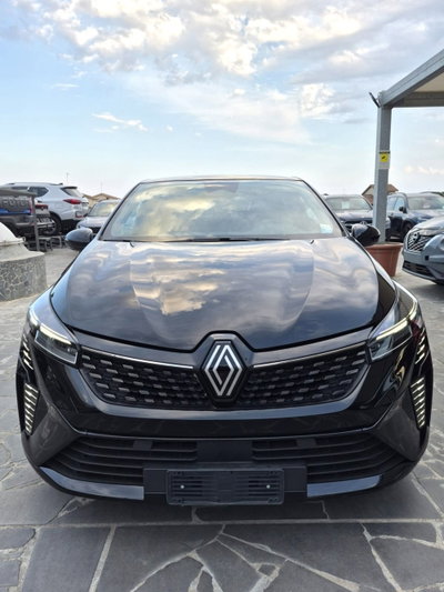 Renault Clio TCe 90 CV 5 porte Techno (2)