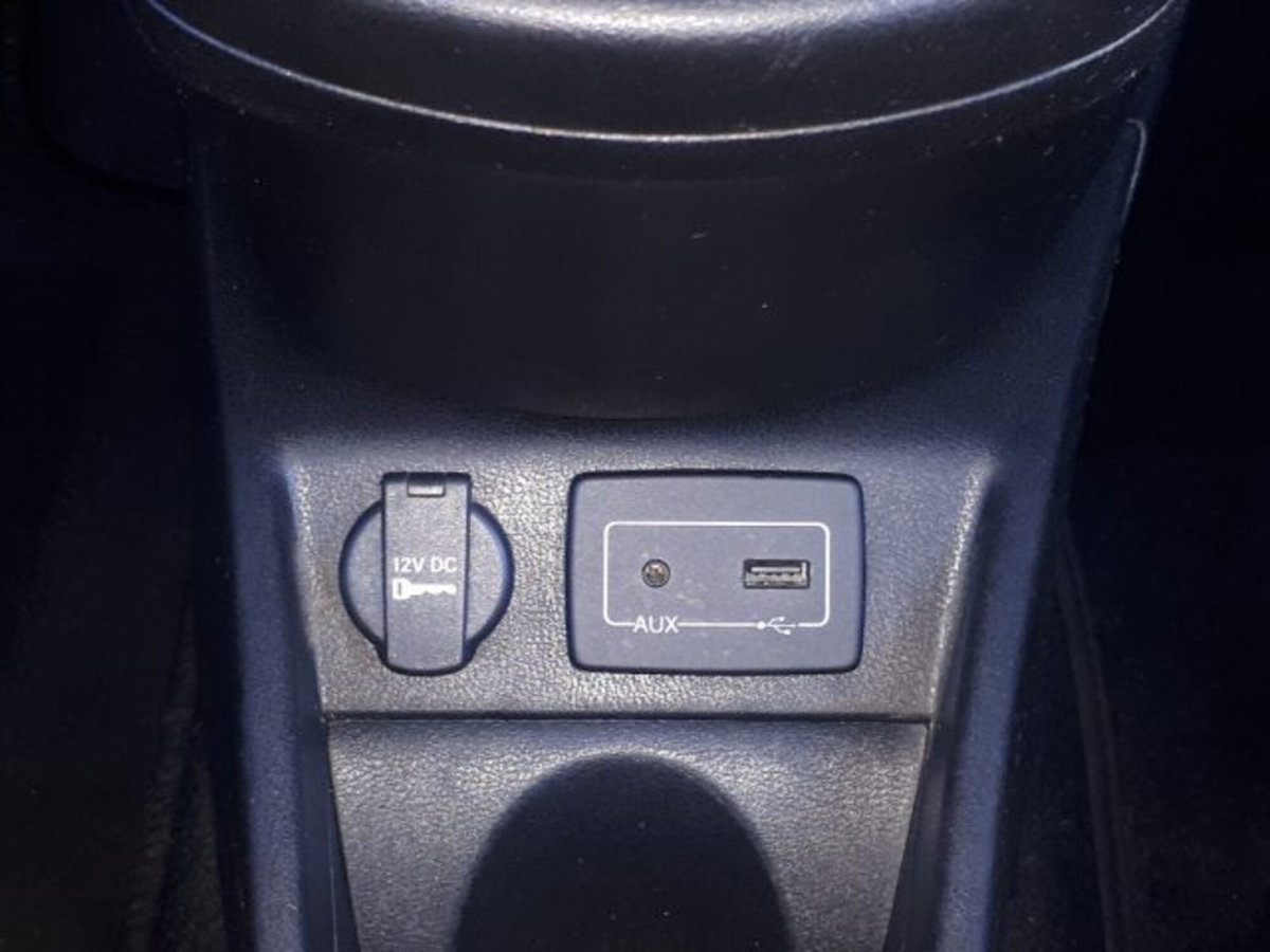 Lancia Ypsilon 1.3 MJT 16V 95 CV 5 porte S&S Silver (8)