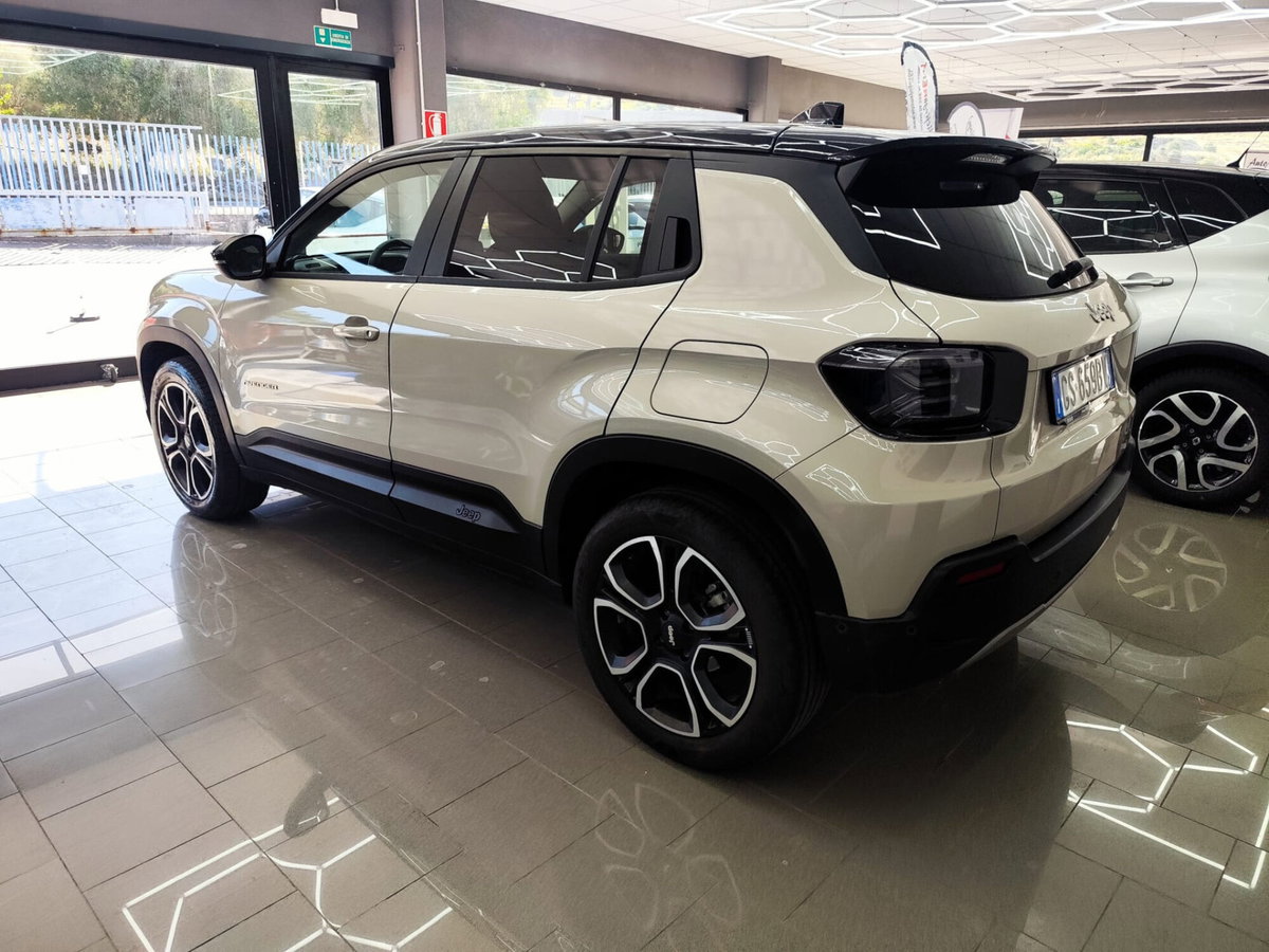 Jeep Avenger 1.2 turbo Summit fwd 100cv (9)