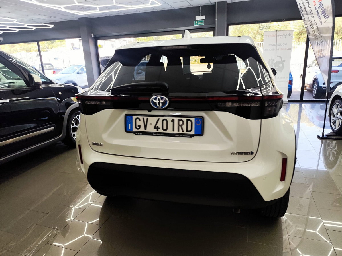 Toyota Yaris Cross 1.5 Hybrid 5p. E-CVT Lounge (11)