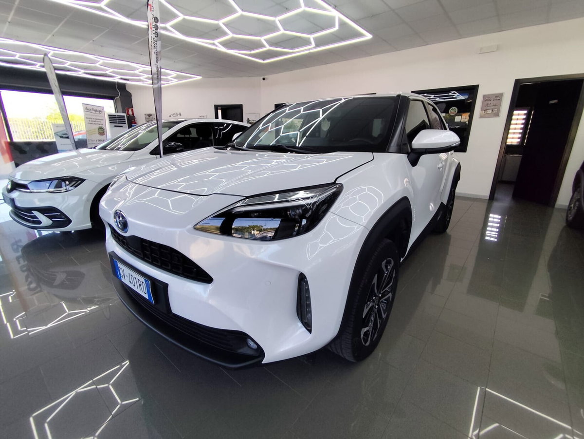 Toyota Yaris Cross 1.5 Hybrid 5p. E-CVT Lounge (12)