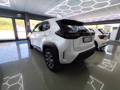 Toyota Yaris Cross 1.5 Hybrid 5p. E-CVT Lounge (15)