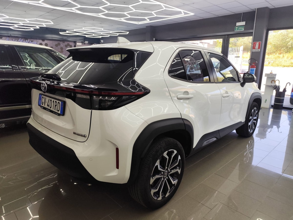 Toyota Yaris Cross 1.5 Hybrid 5p. E-CVT Lounge (4)