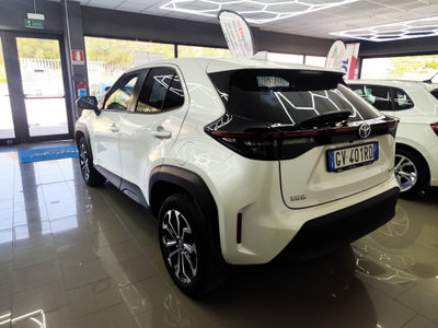 Toyota Yaris Cross 1.5 Hybrid 5p. E-CVT Lounge (6)