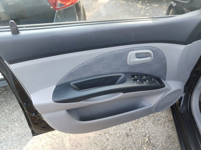 Kia Picanto 1.1 12V Spicy (10)