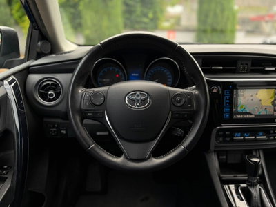 Toyota Auris 1.2 Turbo CVT Lounge (10)