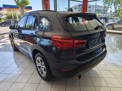 BMW X1 sDrive18d Business (5)