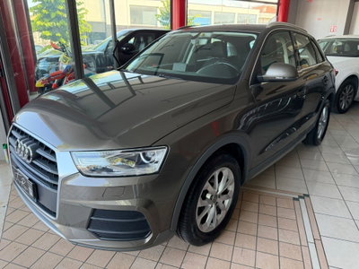 Audi Q3 2.0 TDI 150 CV (2)