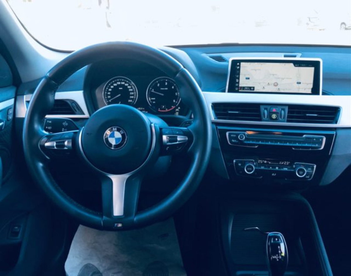 BMW X1 sDrive18d Sport (16)