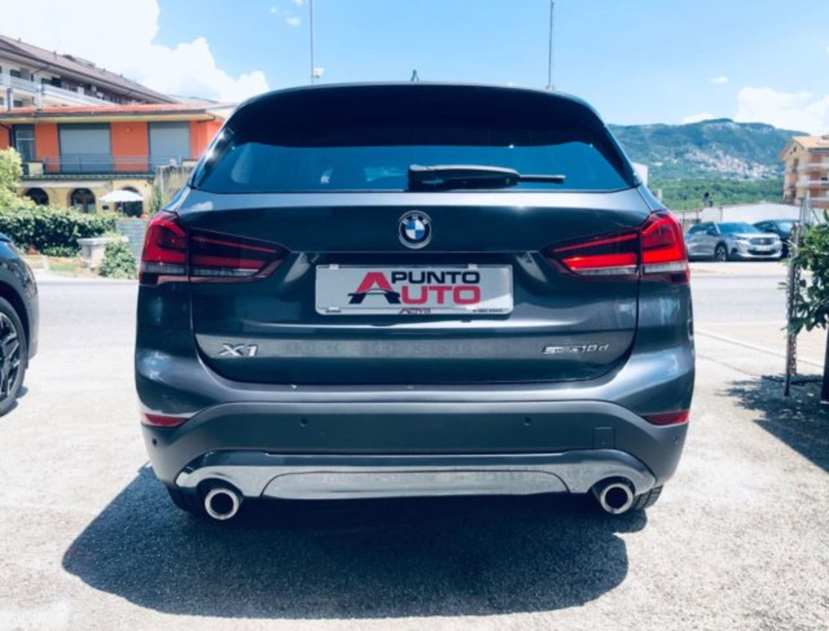 BMW X1 sDrive18d Sport (5)