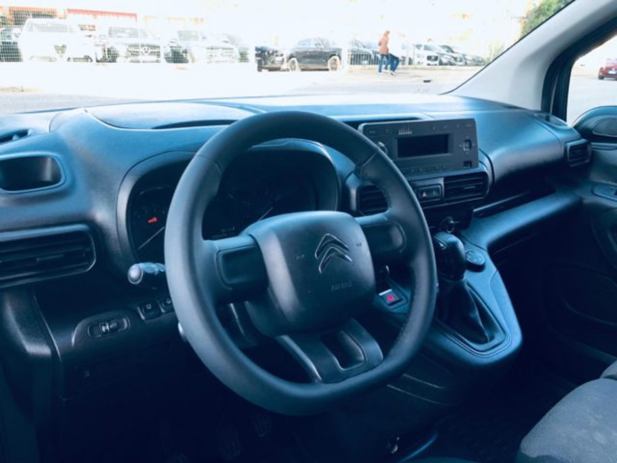 Citroen Berlingo Furgone BlueHDi 100 S&S Van 3 posti Club L1 (6)