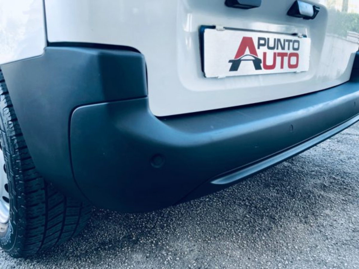 Citroen Berlingo Furgone BlueHDi 100 S&S Van 3 posti Club L1 (8)