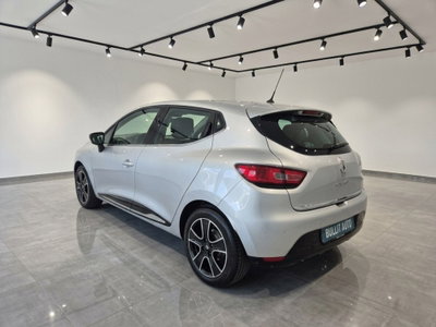 Renault Clio dCi 8V 75 CV Start&Stop 5 porte Energy Intens (7)