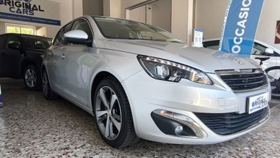 Peugeot 308 BlueHDi 120 S&S EAT6 Allure (4)