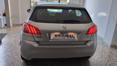 Peugeot 308 BlueHDi 120 S&S EAT6 Allure (7)