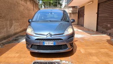 Citroen C4 Gran Picasso 1.6 HDi 110 FAP CMP6 airdream Elegance (2)
