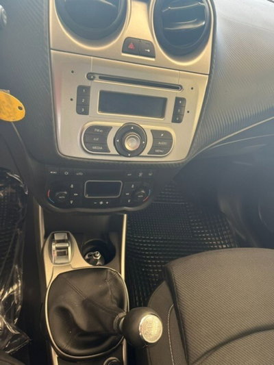 Alfa Romeo MiTo 1.4 78 CV Distinctive Premium Pack (9)