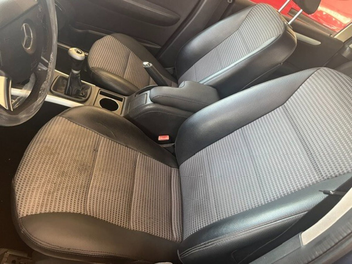 Mercedes-Benz Classe B 180 CDI Sport (5)