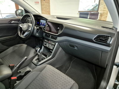 Volkswagen T-Cross 1.0 TSI Style BMT (11)