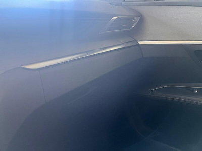 Peugeot 3008 BlueHDi 130 S&S EAT8 GT Line (14)