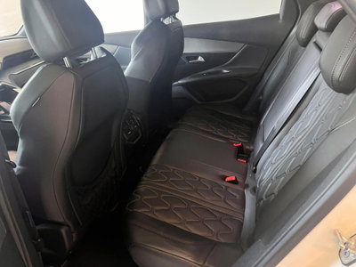 Peugeot 3008 BlueHDi 130 S&S EAT8 GT Line (18)