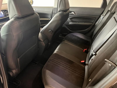 Peugeot 308 SW BlueHDi 150 S&S EAT6 Allure (15)