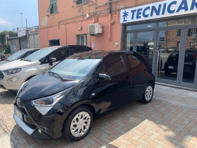Toyota Aygo Connect 1.0 VVT-i 72 CV 5 porte x-music MMT usata