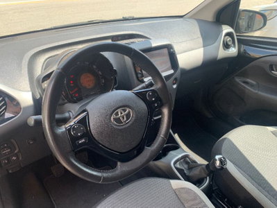 Toyota Aygo Connect 1.0 VVT-i 72 CV 5 porte x-music MMT (9)