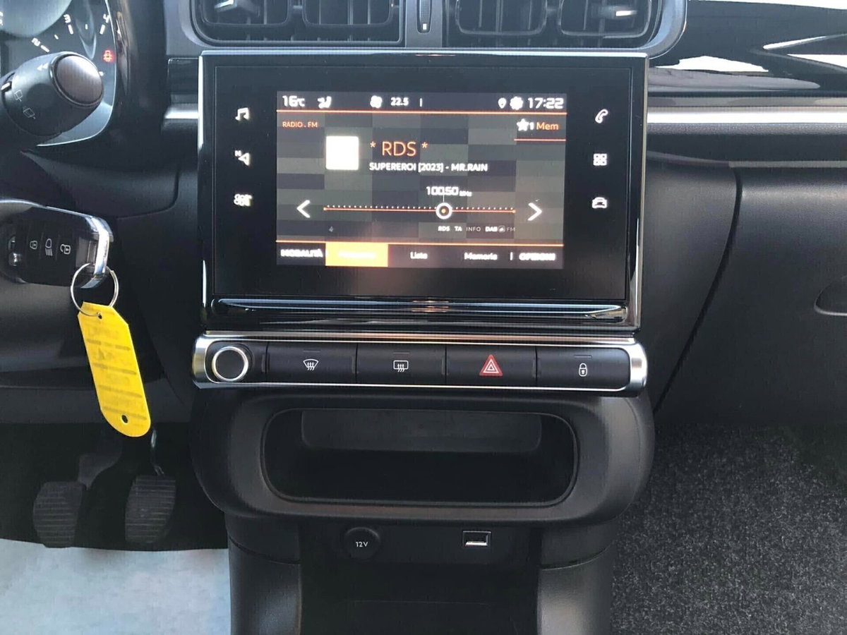 Citroen C3 PureTech 82 Shine (11)