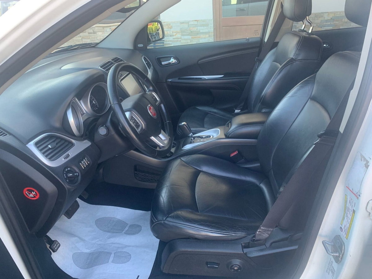 Fiat Freemont 2.0 Mjt 170 CV 4x4 Automatica Lounge (8)