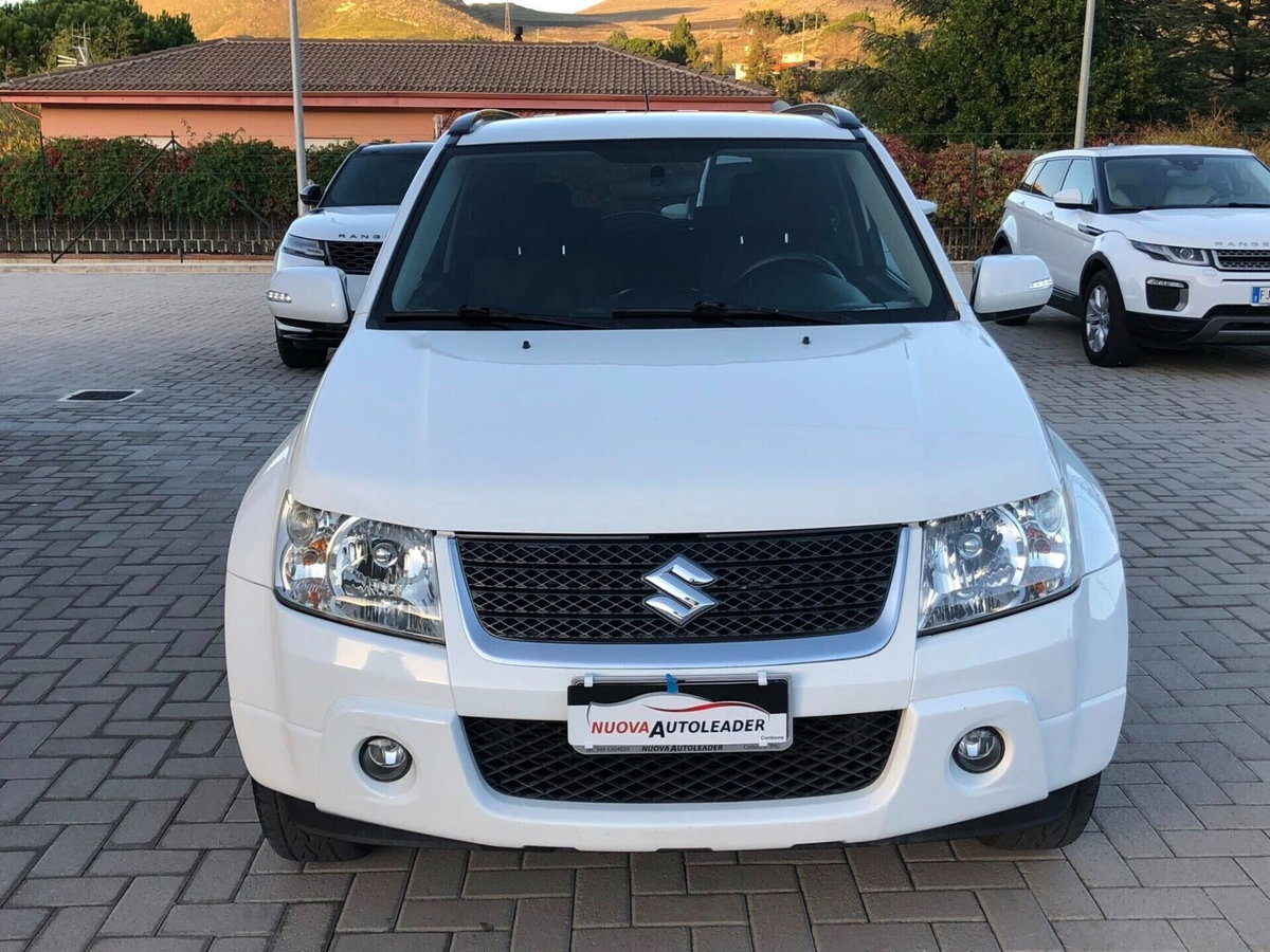 Suzuki Grand Vitara 1.9 DDiS 3 porte Offroad (3)