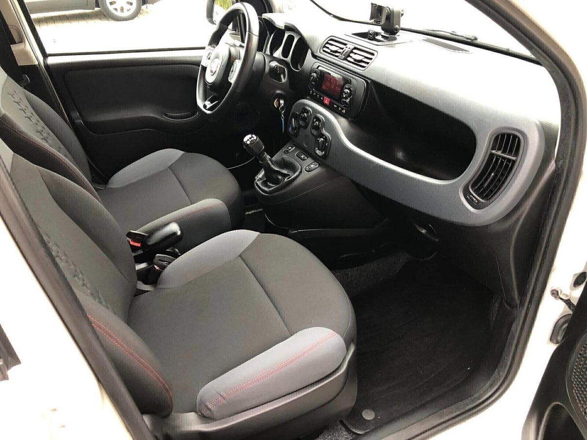 Fiat Panda 1.3 MJT 95 CV S&S 4x4 (10)