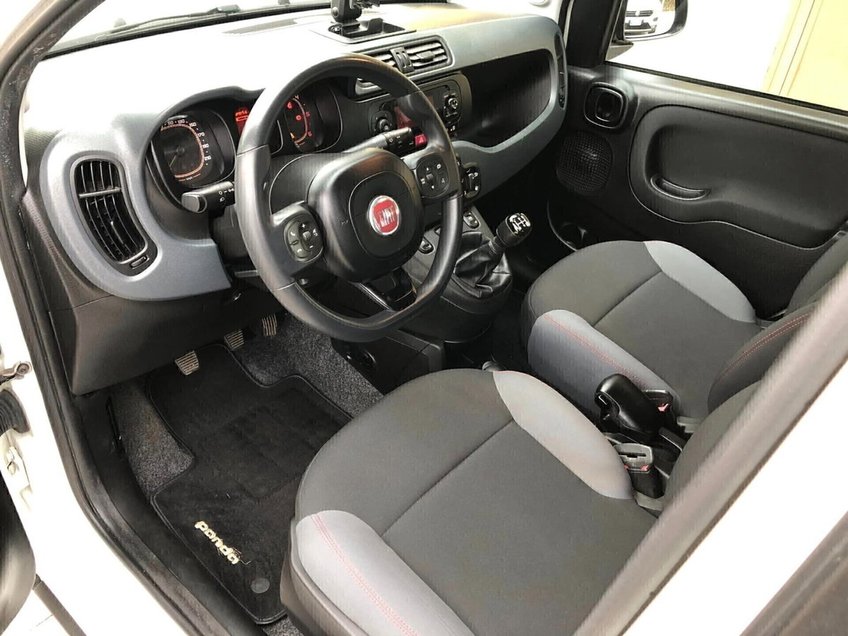 Fiat Panda 1.3 MJT 95 CV S&S 4x4 (8)