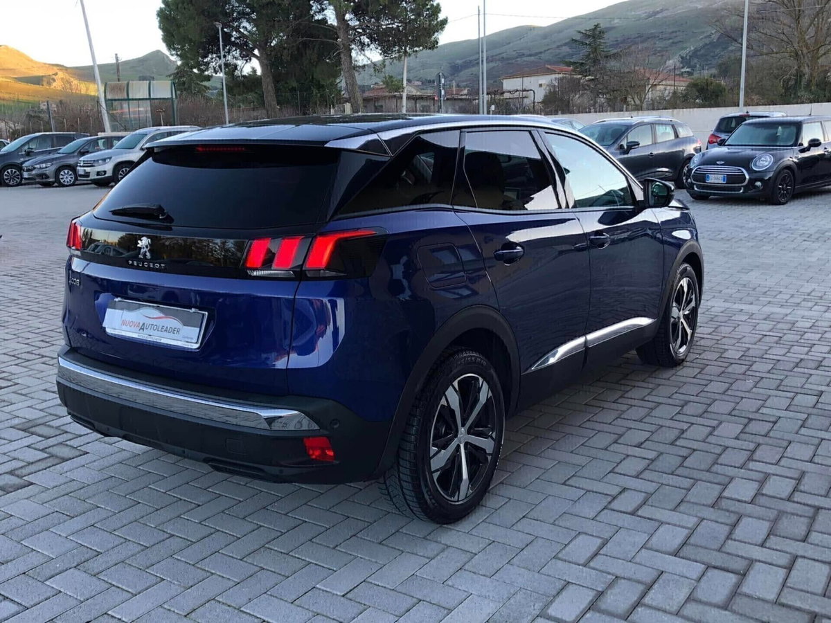 Peugeot 3008 BlueHDi 130 S&S EAT8 Allure Pack (5)