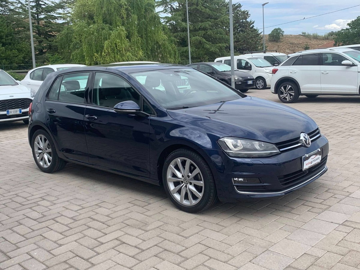 Volkswagen Golf 1.6 TDI 5p. Highline BlueMotion Technology (2)