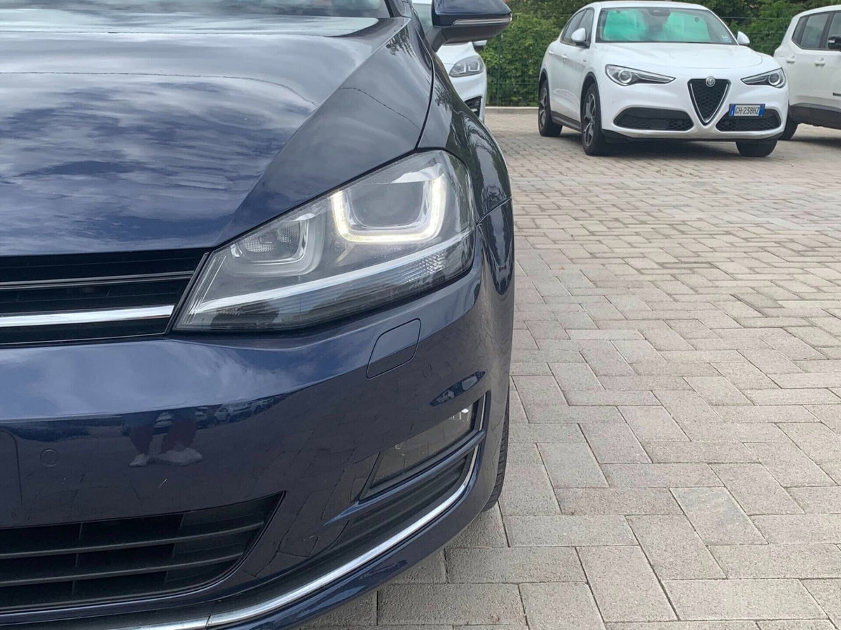 Volkswagen Golf 1.6 TDI 5p. Highline BlueMotion Technology (4)