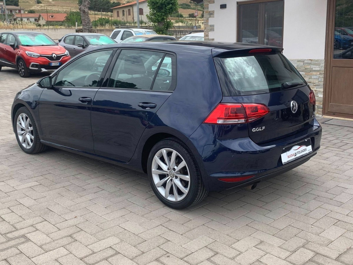 Volkswagen Golf 1.6 TDI 5p. Highline BlueMotion Technology (5)