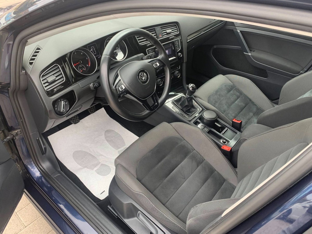 Volkswagen Golf 1.6 TDI 5p. Highline BlueMotion Technology (7)