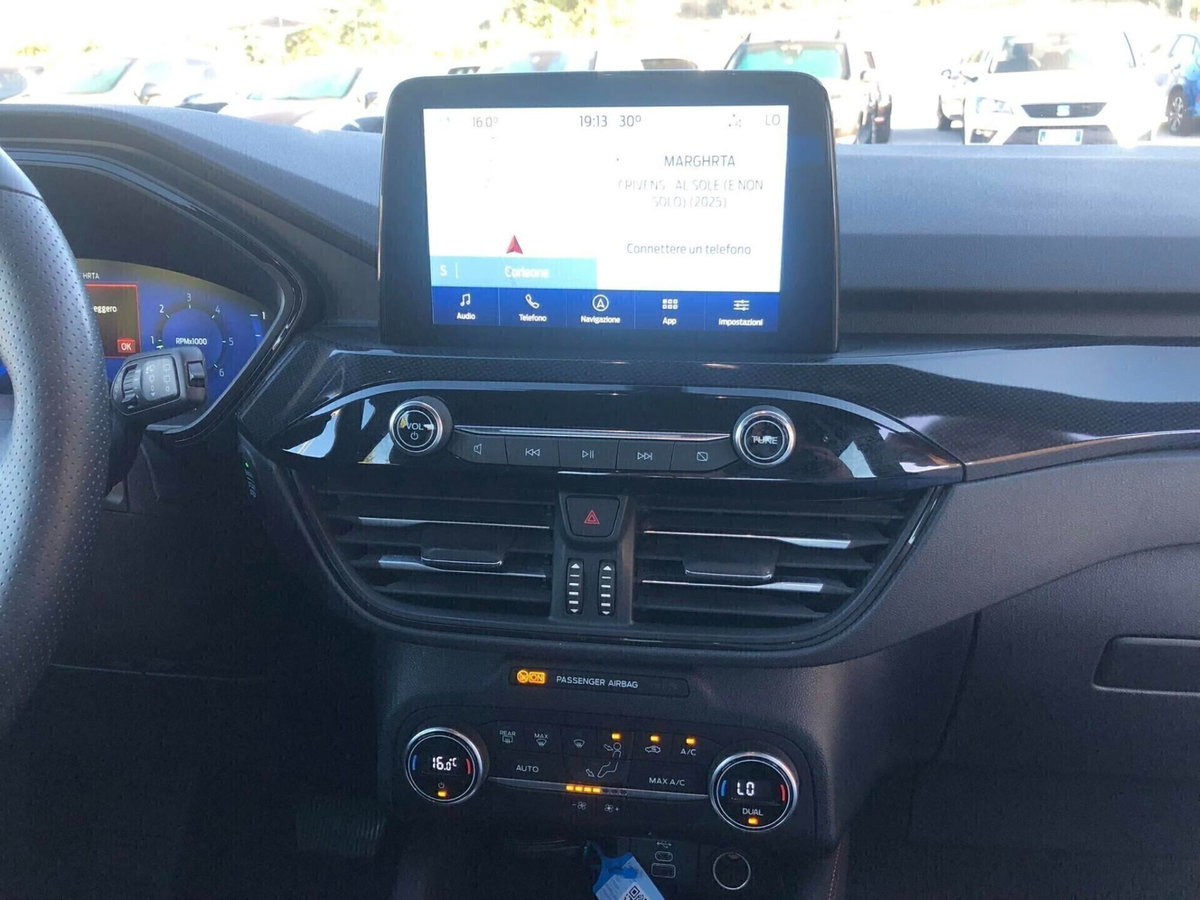 Ford Kuga 1.5 EcoBlue 120 CV aut. 2WD ST-Line X Design (15)