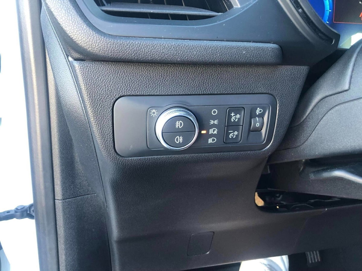 Ford Kuga 1.5 EcoBlue 120 CV aut. 2WD ST-Line X Design (17)