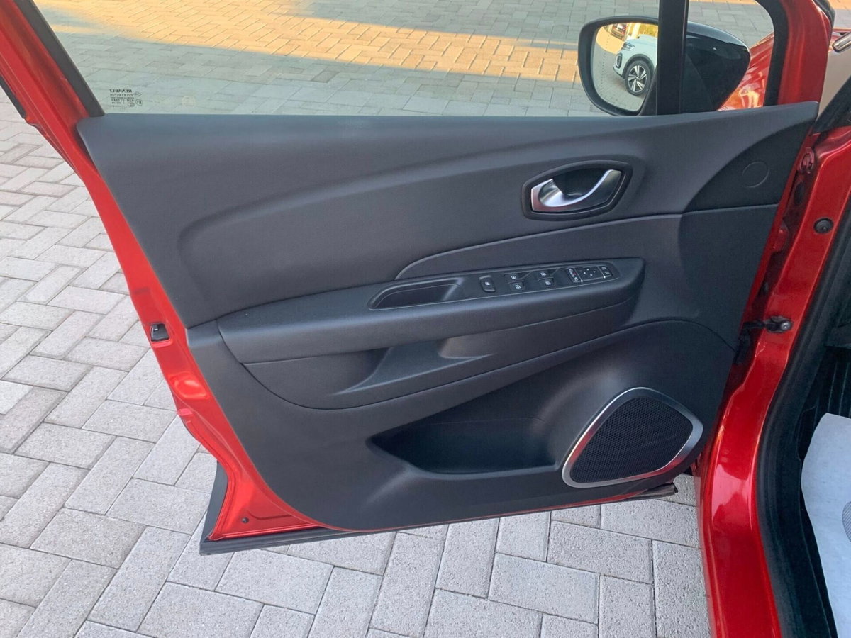Renault Captur dCi 8V 90 CV Start&Stop Energy Intens (14)