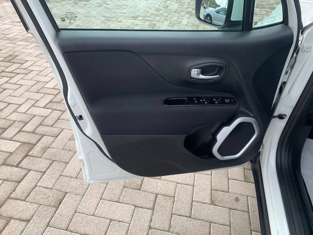 Jeep Renegade 2.0 Mjt 140CV 4WD Active Drive Low Limited (14)