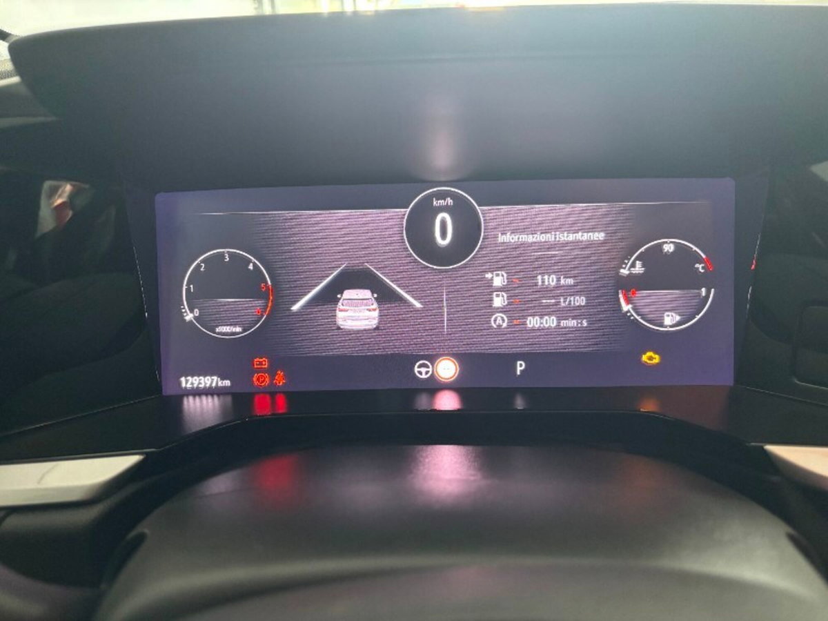 Opel Grandland 1.5 diesel Ecotec aut. Business Elegance (10)