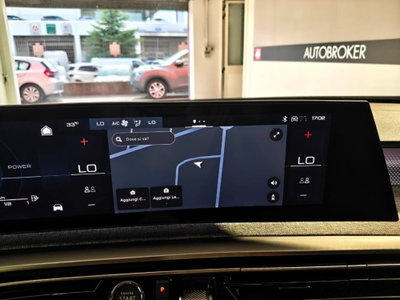 Peugeot 3008 1.2 hybrid GT Exclusive 145cv e-dcs6 (10)